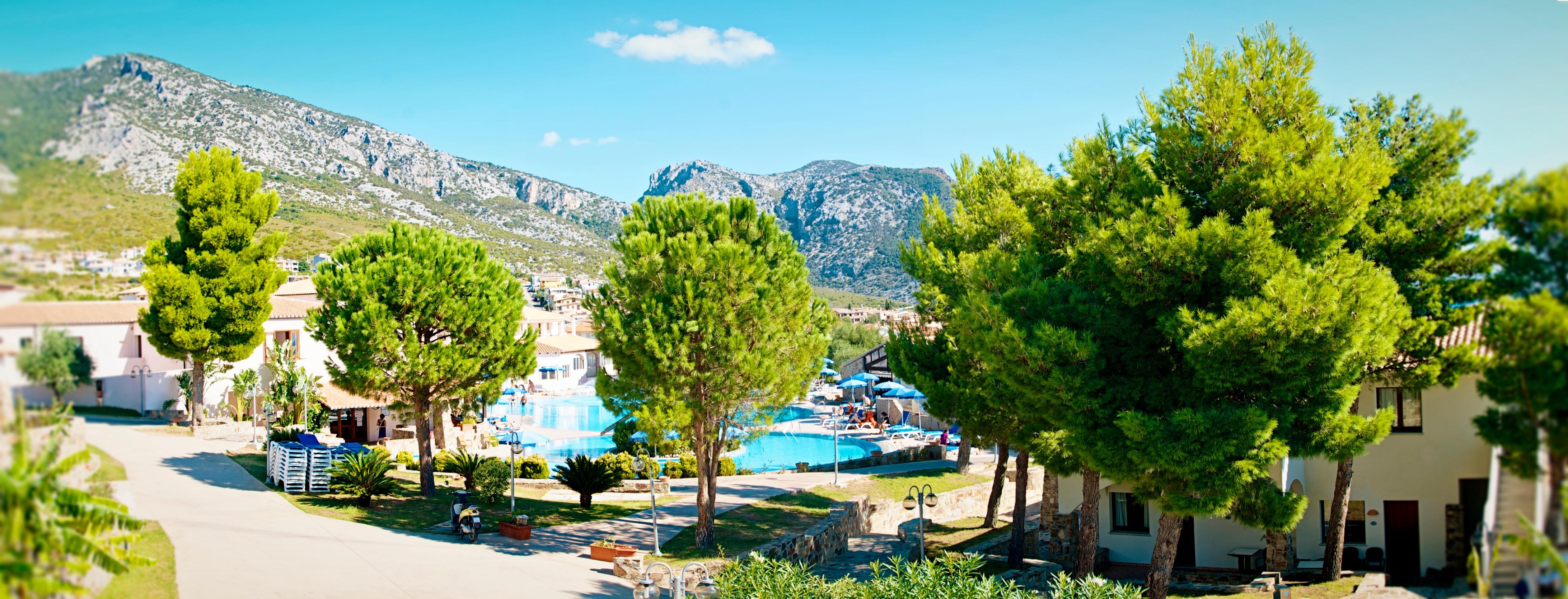 Club Esse Cala Gonone Hotel Exterior photo